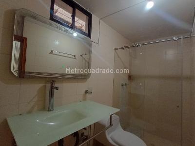 Casa de 4 alcobas en arriendo en Holanda, Sabaneta, 150 m² · foto 19 de 20