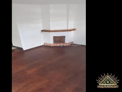 Casa de 5 alcobas en venta en Alto De Misael, Envigado, 320 m² · foto 7 de 14