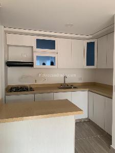 Apartamento de 3 alcobas en venta en Fontibon, Rionegro, 72 m² · foto 2 de 14