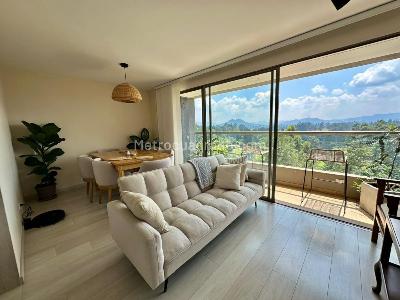 Apartamento de 2 alcobas en venta en San Antonio, Rionegro, 67 m² · foto 3 de 13