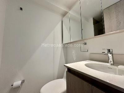 Apartamento de 2 alcobas en venta en San Antonio, Rionegro, 67 m² · foto 6 de 13