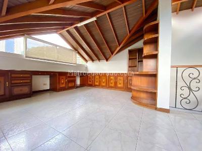 Casa de 4 alcobas en venta en El Poblado, Medellín, 320 m² · foto 7 de 17