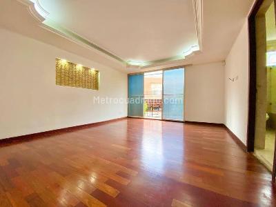 Casa de 4 alcobas en venta en El Poblado, Medellín, 320 m² · foto 12 de 17