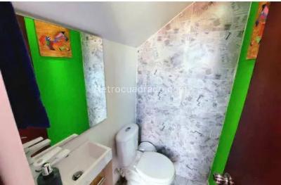Apartamento de 1 alcoba en venta en La Floresta, Medellín, 50 m² · foto 10 de 12