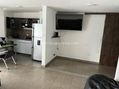 Apartamento en venta en Medellin, Medellín · foto 4 de 20