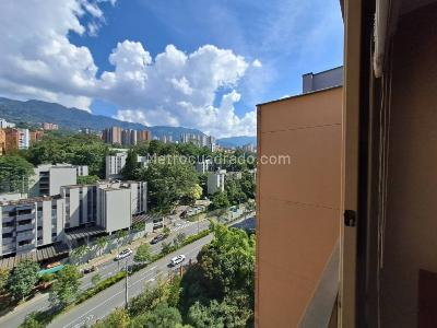 Apartamento en arriendo en Zuñiga, Envigado · foto 11 de 15