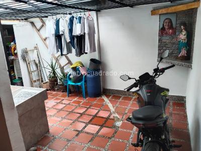 Apartamento de 3 alcobas en venta en Sabaneta, Sabaneta, 76 m² · foto 10 de 13