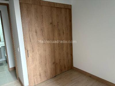 Apartamento en venta en Loma Del Indio, Medellín · foto 4 de 10