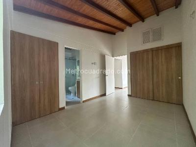 Apartamento de 4 alcobas en venta en La Frontera, Envigado, 112 m² · foto 6 de 16