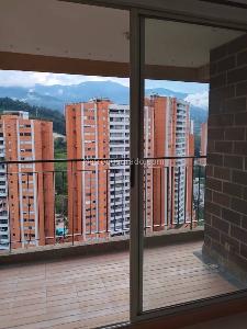 Apartamento de 3 alcobas en venta en Vereda Cañaveralejo, Sabaneta, 65 m² · foto 3 de 8