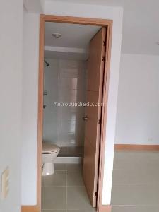 Apartamento de 3 alcobas en venta en Vereda Cañaveralejo, Sabaneta, 65 m² · foto 4 de 8