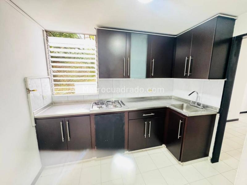2BR Apartment in La Loma Del Indio (65 m²)