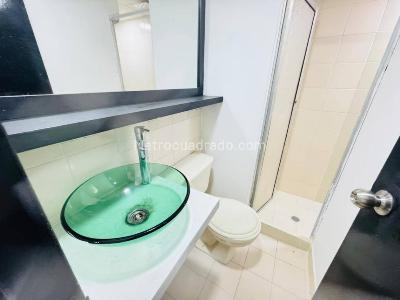 Apartamento de 2 alcobas en arriendo en Loma Del Indio, Medellín, 65 m² · foto 14 de 15