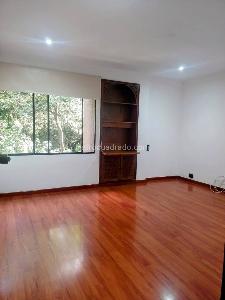 Apartamento de 3 alcobas en arriendo en Envigado, Envigado, 132 m² · foto 4 de 10