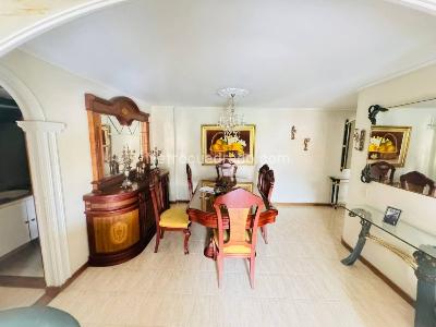 Apartamento de 3 alcobas en arriendo en Laureles, Medellín, 114 m² · foto 4 de 12
