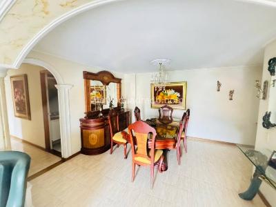 Apartamento de 3 alcobas en arriendo en Laureles, Medellín, 114 m² · foto 7 de 12
