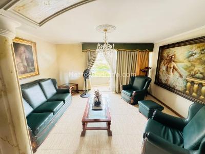 Apartamento de 3 alcobas en arriendo en Laureles, Medellín, 114 m² · foto 8 de 12