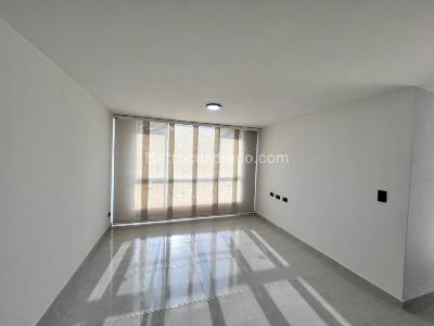Apartamento de 3 alcobas en venta en El Trapiche, Bello, 54 m² · foto 7 de 11