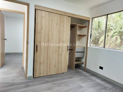 Apartamento en venta en Calasanz, Medellín · foto 3 de 12