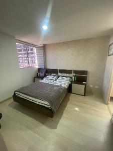 Apartamento de 3 alcobas en venta en Los Colores, Medellín, 85 m² · foto 7 de 9