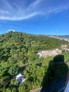 Apartamento de 3 alcobas en venta en Los Colores, Medellín, 85 m² · foto 9 de 9