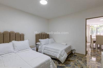 Casa de 5 alcobas en venta en Laureles, Medellín, 197 m² · foto 8 de 19