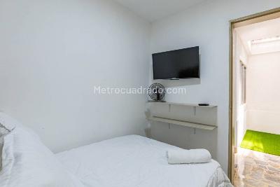 Casa de 5 alcobas en venta en Laureles, Medellín, 197 m² · foto 11 de 19