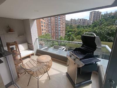 Apartamento de 2 alcobas en arriendo en Loma De San Julian, Medellín, 93 m² · foto 12 de 13