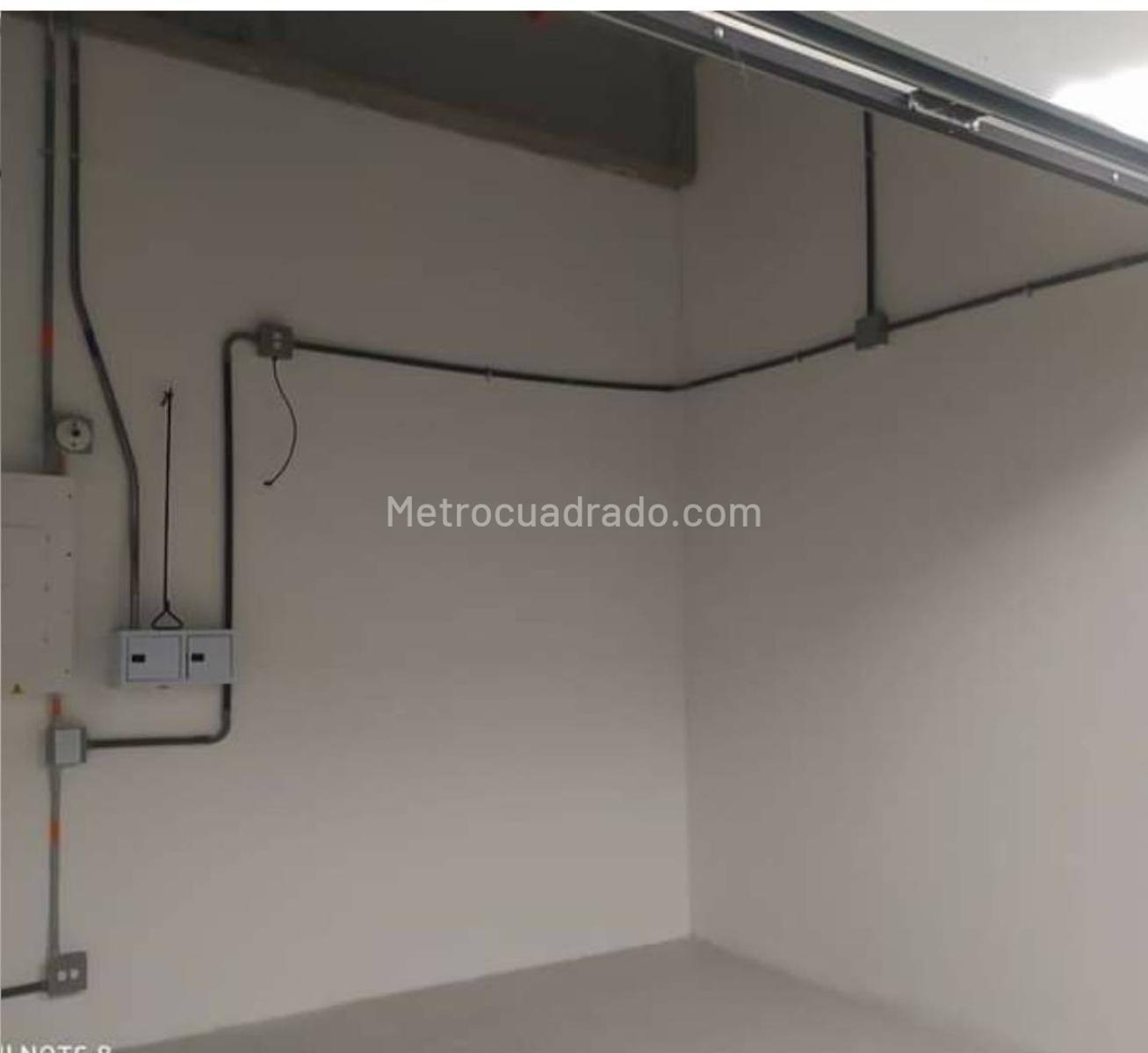 Local Comercial en Arriendo, Niquia, Bello - Más