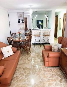 Apartamento de 2 alcobas en venta en Laureles, Medellín, 68 m² · foto 6 de 9