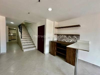 Apartamento de 3 alcobas en venta en La Magnolia, Envigado, 150 m² · foto 5 de 13