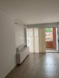 Apartamento de 3 alcobas en venta en Fontibon, Rionegro, 72 m² · foto 3 de 13