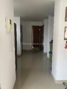 Apartamento de 3 alcobas en venta en Playa Rica, Itagüí, 80 m² · foto 11 de 11