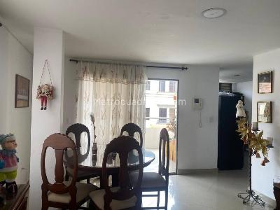Apartamento de 3 alcobas en venta en Playa Rica, Itagüí, 80 m² · foto 3 de 11