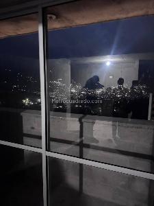 Apartamento de 3 alcobas en venta en Santa Ana, Bello, 50 m² · foto 7 de 8
