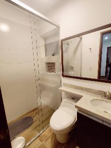 Casa de 4 alcobas en venta en Loma Del Escobero, Envigado · foto 10 de 11