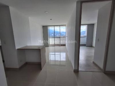 Apartaestudio en venta en Ditaires, Itagüí, 43 m² · foto 11 de 12