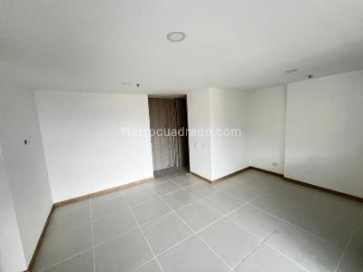 Apartamento de 3 alcobas en arriendo en Las Antillas, Envigado, 90 m² · foto 10 de 20