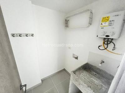 Apartamento de 3 alcobas en arriendo en Las Antillas, Envigado, 90 m² · foto 19 de 20