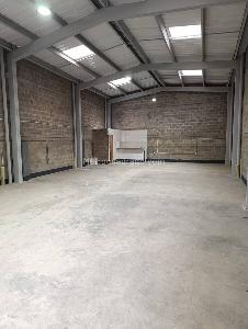 Warehouse for rent in Calle Larga, Sabaneta