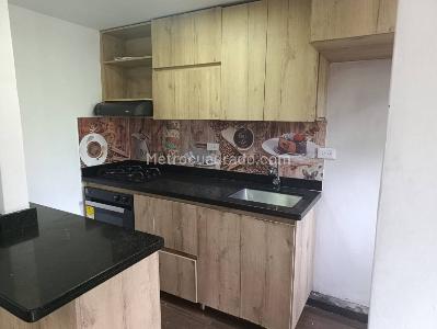 Apartamento en venta en Calasanz, Medellín · foto 2 de 15