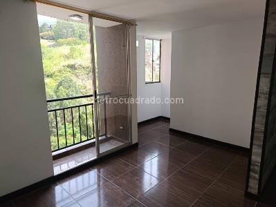 Apartamento en venta en Calasanz, Medellín · foto 6 de 15