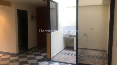 Apartamento en arriendo en Belen Rosales, Medellín · foto 2 de 8