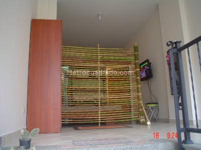 Apartamento en arriendo en Belen Rosales, Medellín · foto 6 de 8
