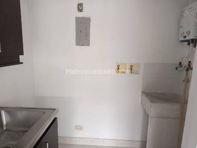 Apartaestudio en venta en Calasanz, Medellín, 45 m² · foto 8 de 13