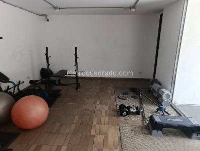 Apartaestudio en venta en Calasanz, Medellín, 45 m² · foto 11 de 13