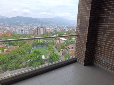 Apartamento en arriendo en Camino Verde, Envigado · foto 15 de 18