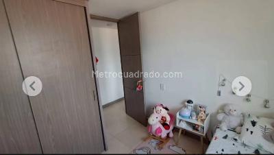 Apartamento de 3 alcobas en venta en Machado, Bello, 71 m² · foto 6 de 16