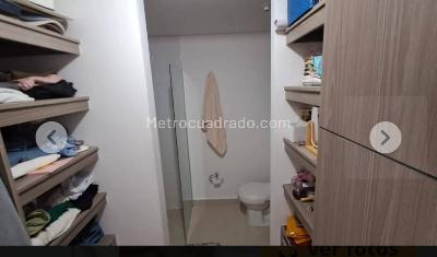 Apartamento de 3 alcobas en venta en Machado, Bello, 71 m² · foto 8 de 16