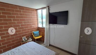 Apartamento de 3 alcobas en venta en Machado, Bello, 71 m² · foto 10 de 16